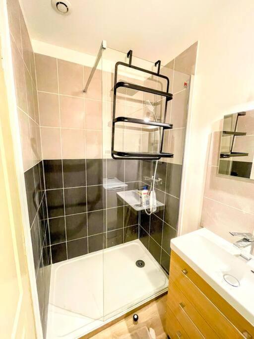 Studio Cosy - 2 Pers - Beziers - Centre - Terrasse - Clim ภายนอก รูปภาพ